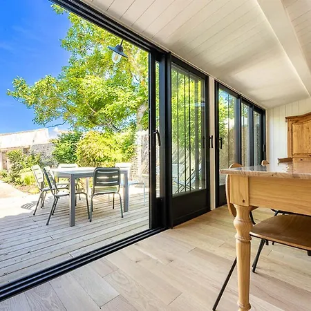Maison De Charme A La Flotte, 6 Personnes, Renovee Avec Terrasse - Fr-1-835-35 別荘 *