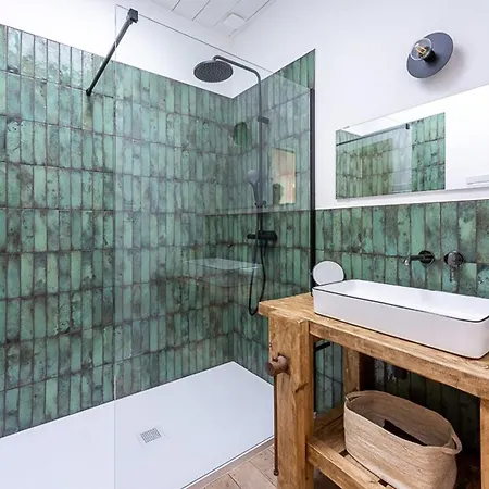 別荘 Maison De Charme A La Flotte, 6 Personnes, Renovee Avec Terrasse - Fr-1-835-35