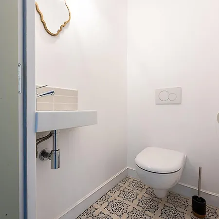 別荘 Maison De Charme A La Flotte, 6 Personnes, Renovee Avec Terrasse - Fr-1-835-35 ラ・フロット