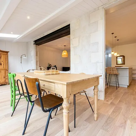 Maison De Charme A La Flotte, 6 Personnes, Renovee Avec Terrasse - Fr-1-835-35 *